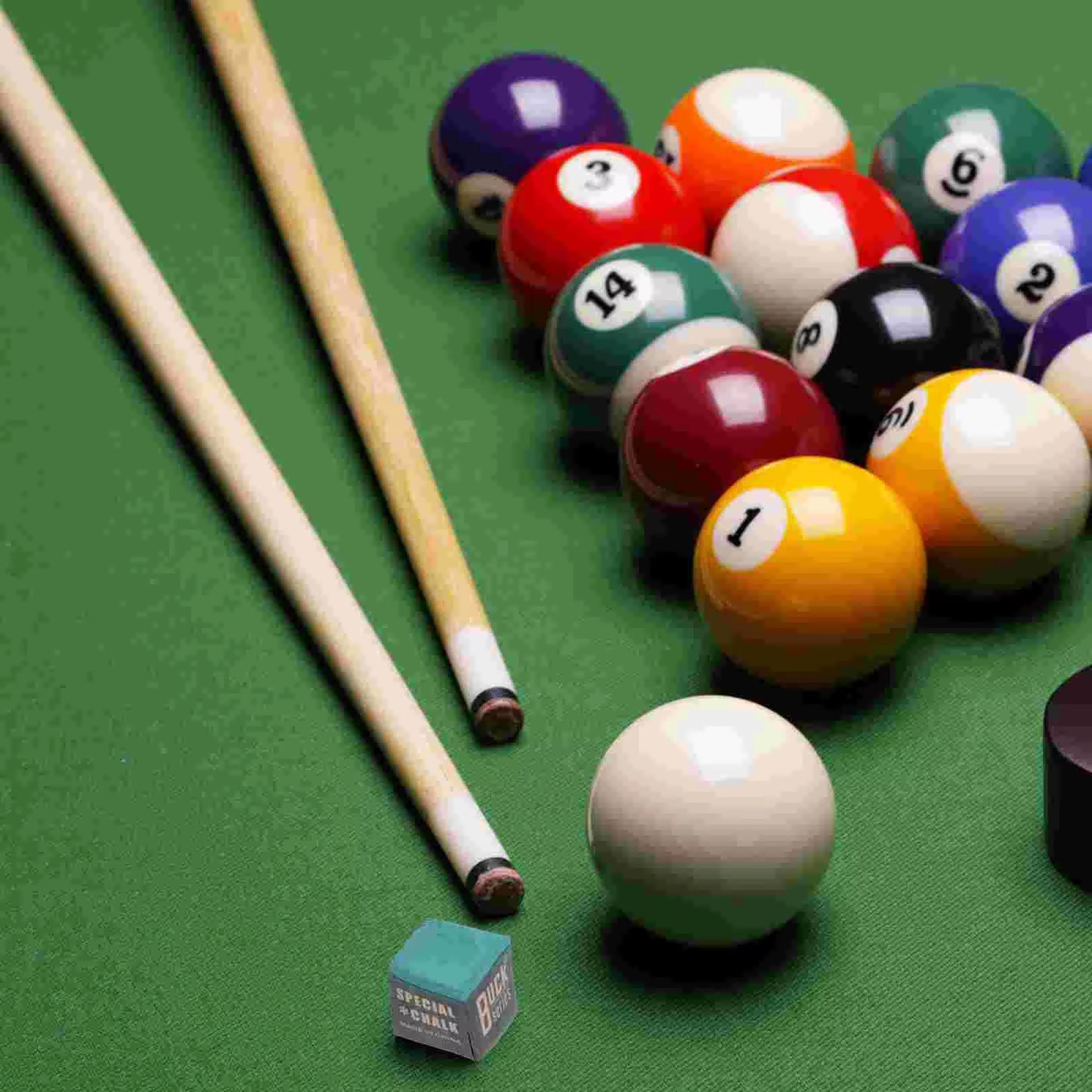 12Pcs Cue Stick Wiping Powder Pool Table Cue Chalk Billiards Playing Accessories Pool Cue Chalk Cubes for Pool Billiard Snooker